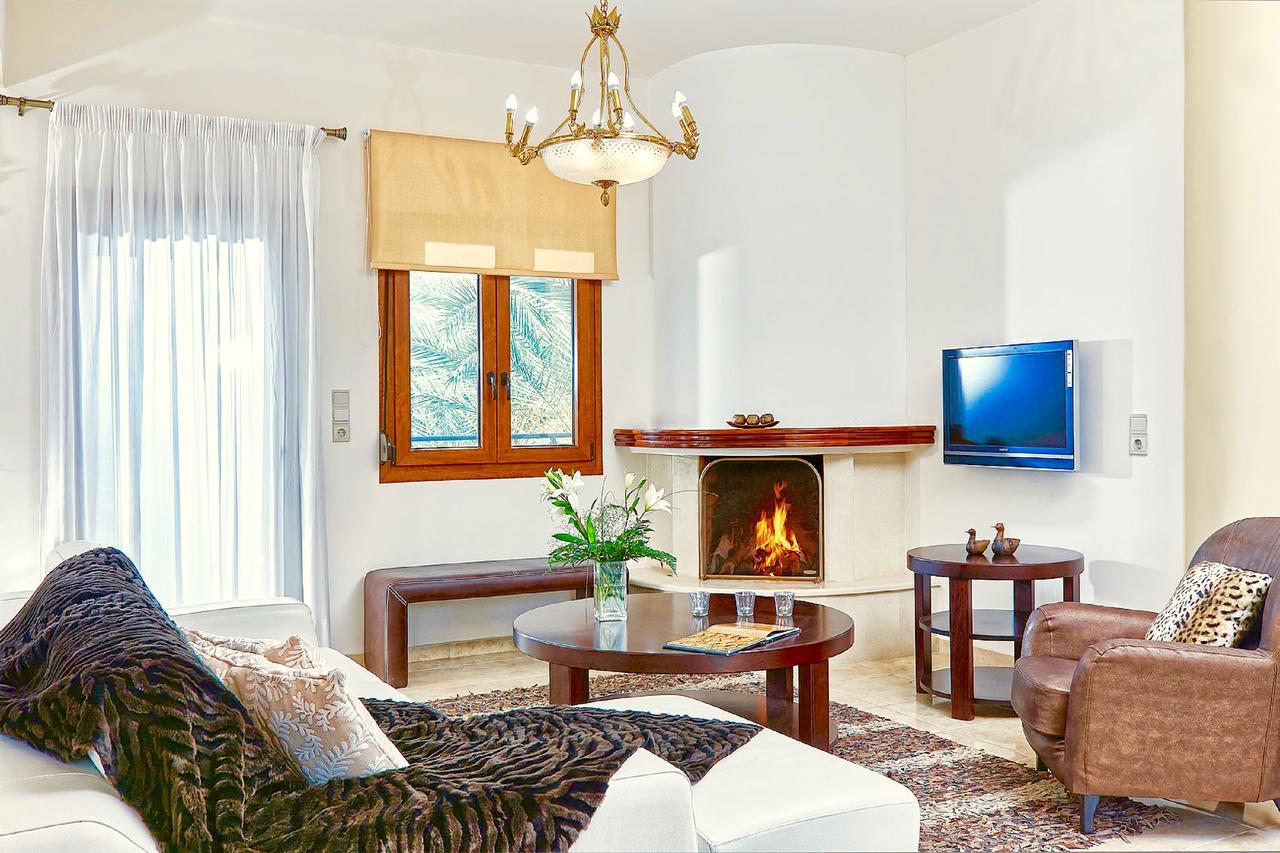 Villa Karteros Heraklion  ภายนอก รูปภาพ