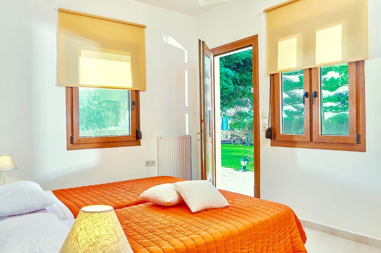 Villa Karteros Heraklion  ภายนอก รูปภาพ