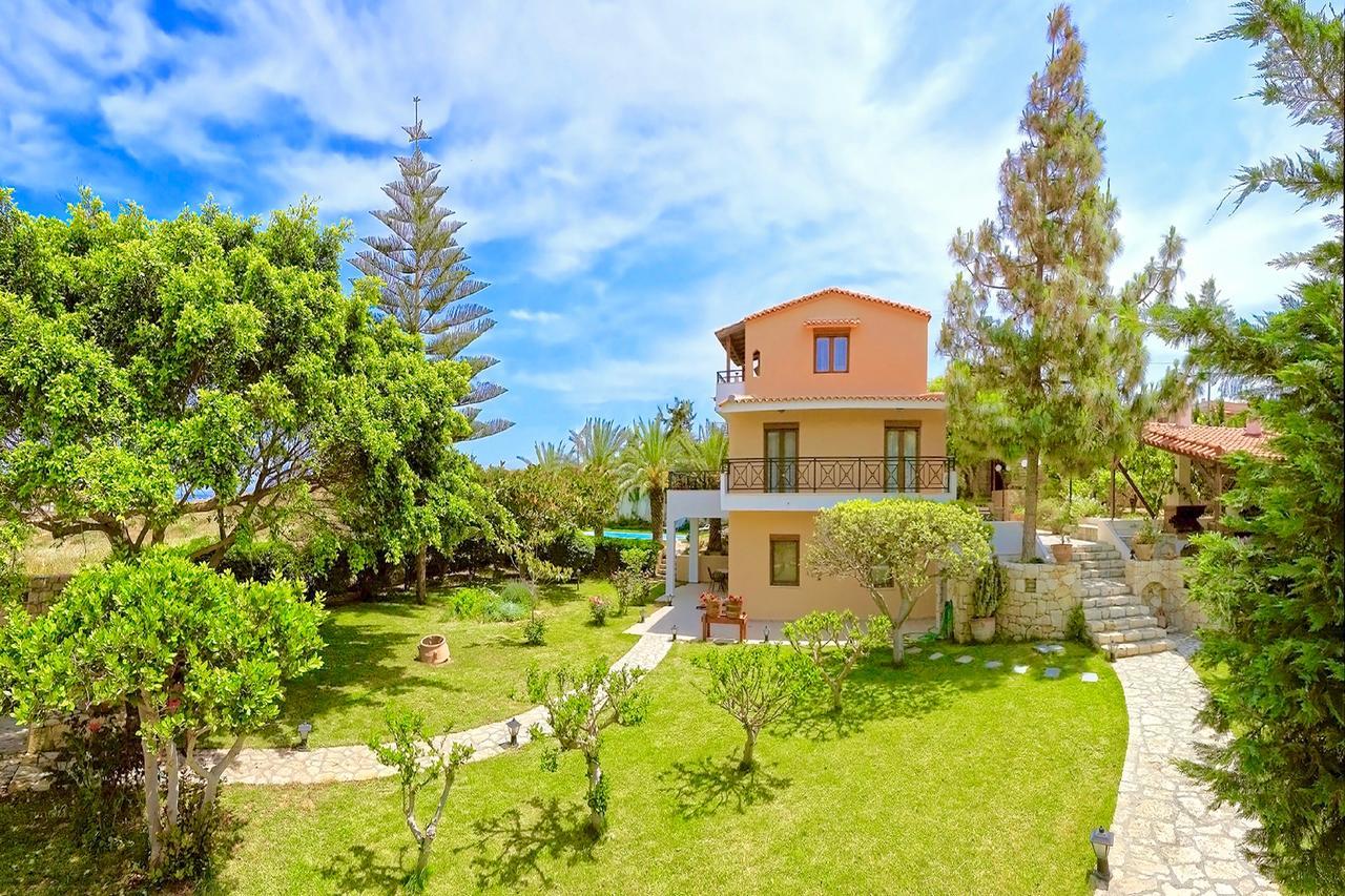 Villa Karteros Heraklion  ภายนอก รูปภาพ