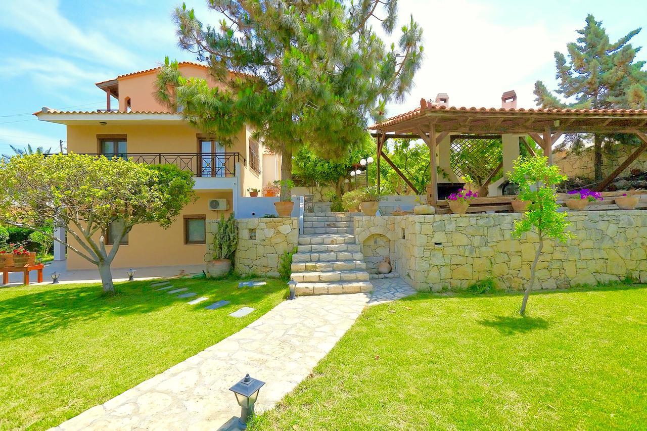 Villa Karteros Heraklion  ภายนอก รูปภาพ