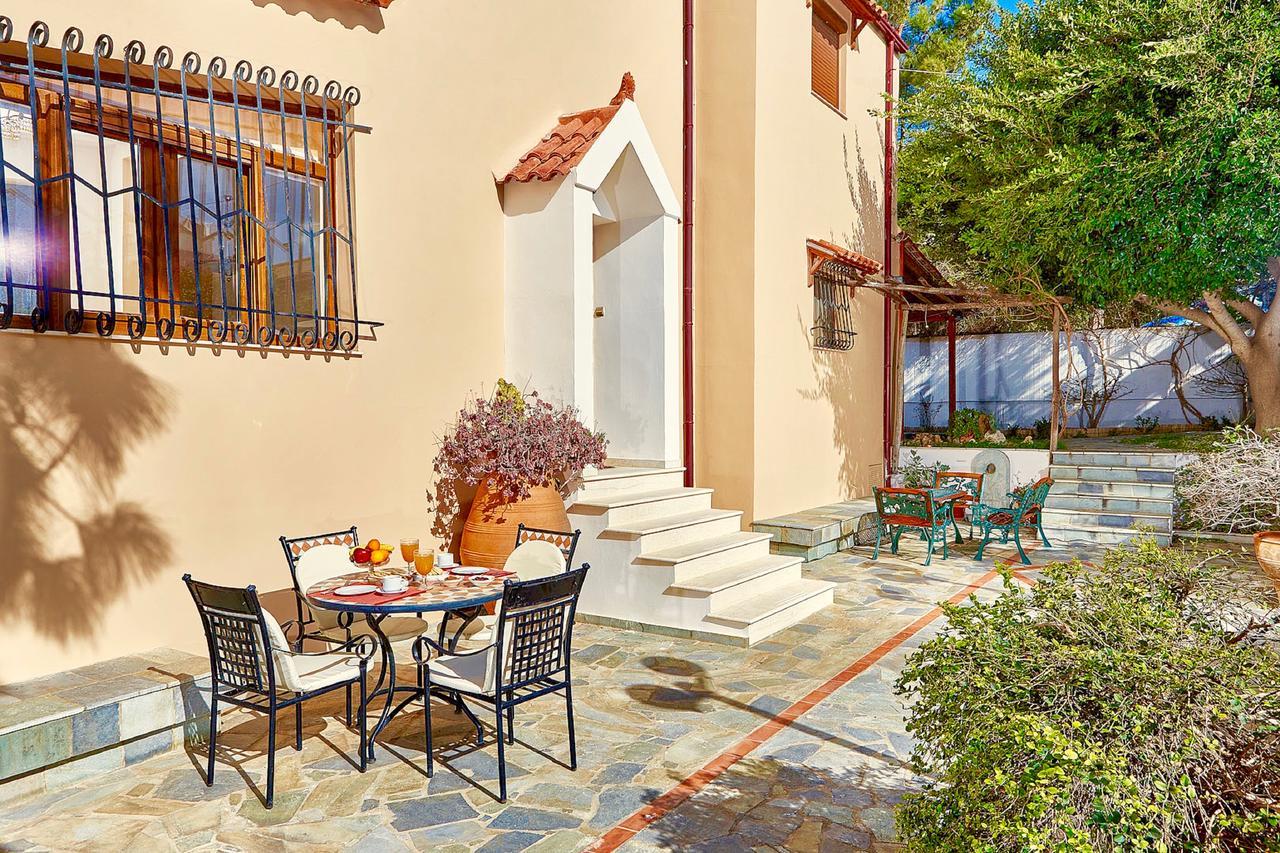 Villa Karteros Heraklion  ภายนอก รูปภาพ